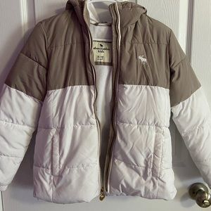 Abercrombie Kids White & Brown Puffer Jacket